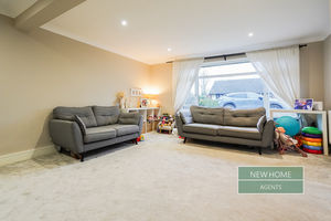 Photo 25- click for photo gallery